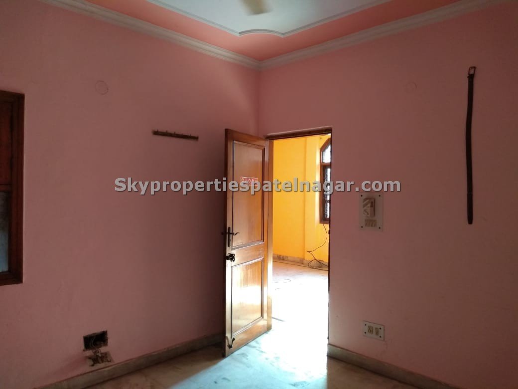 2 Bhk In Shiv Chowk Delhi