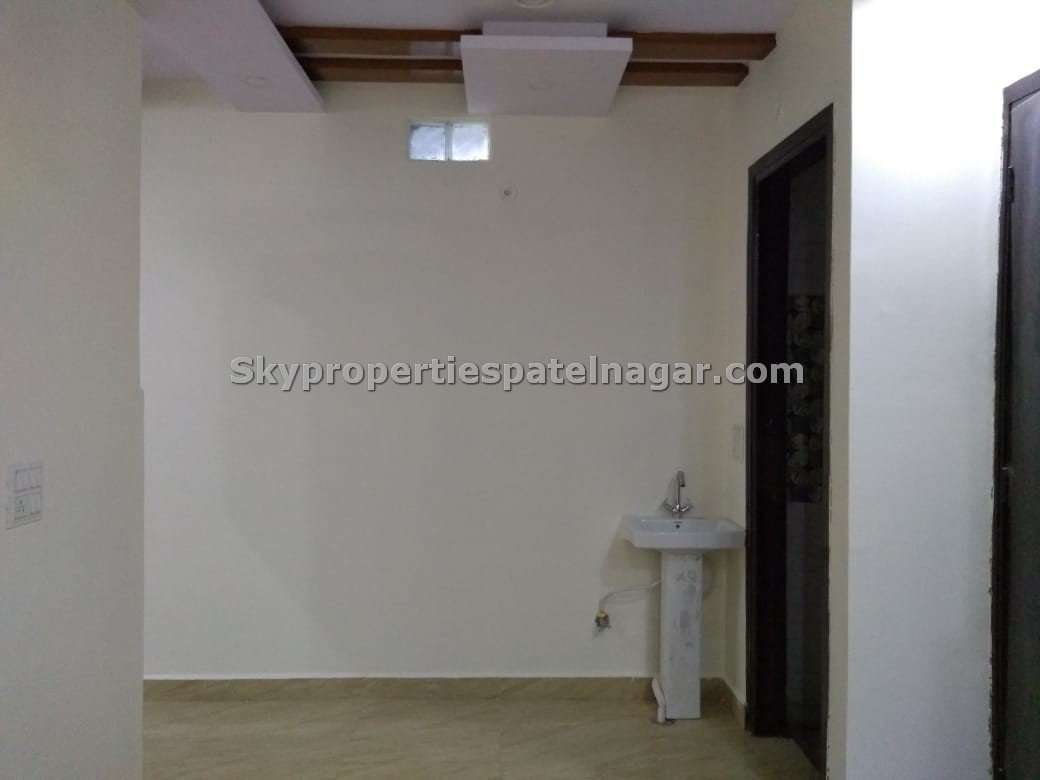 1 Rk Near SHILPA BHARTI Delhi