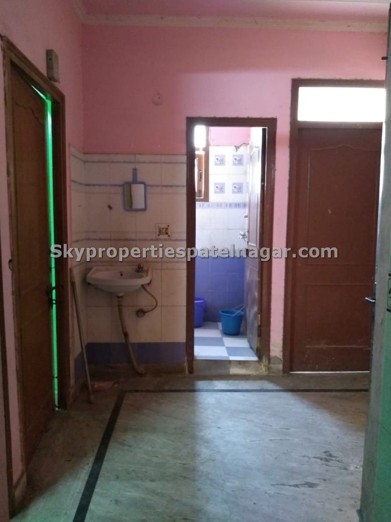 1 Bhk Near Wadhwa College Delhi