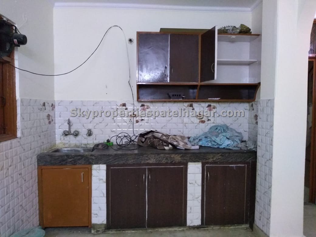 2 Bhk In Sant Nagar Delhi