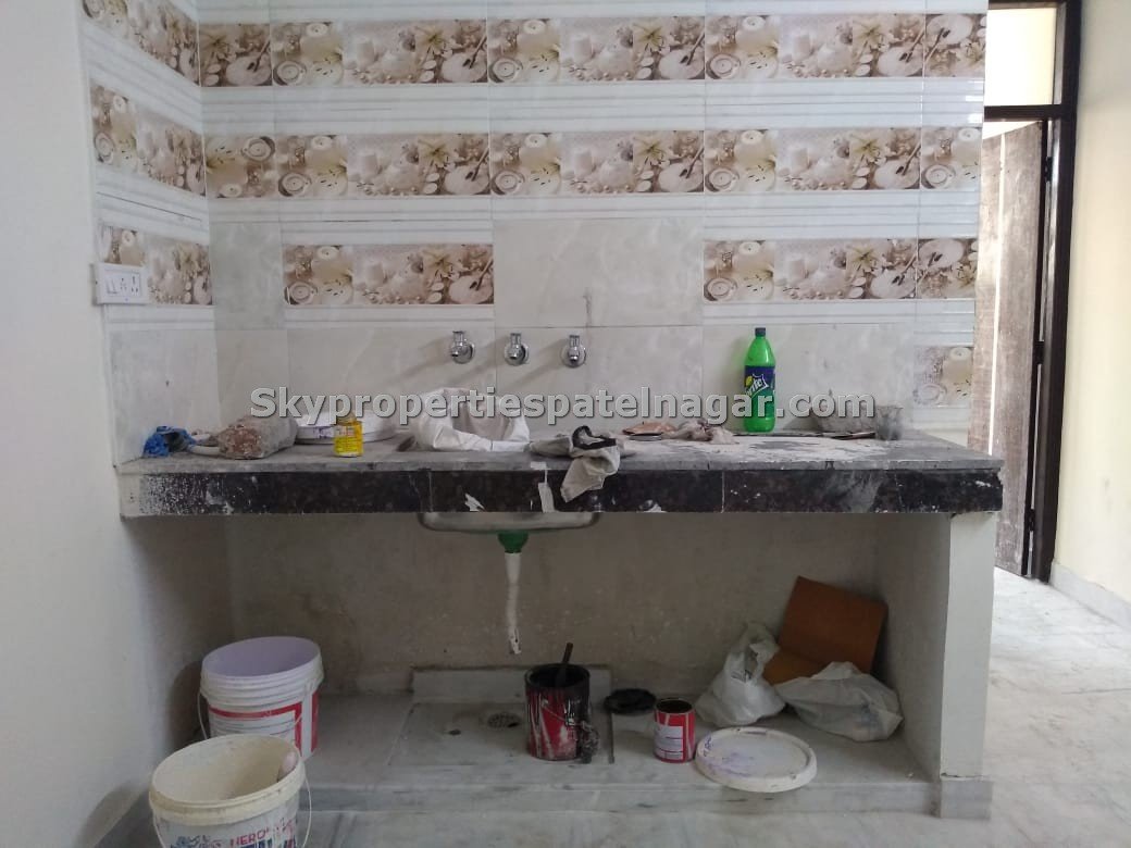 2 Bhk Near Vidya Institute Delhi