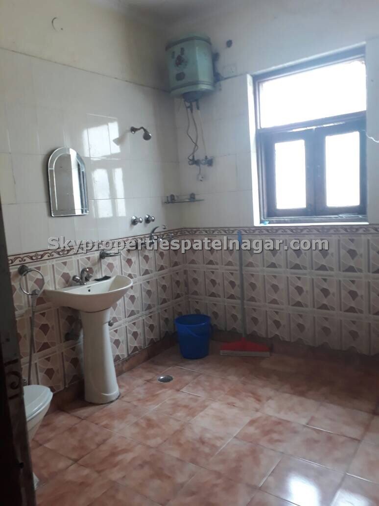 Single Room Flat In Karol Bagh Delhi