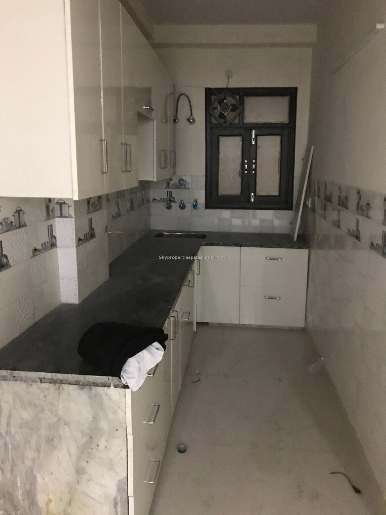 2 Bhk Near Kalindi College Delhi