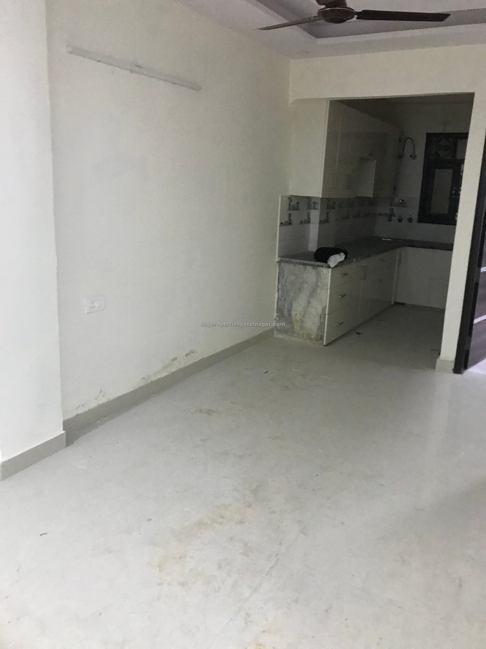 2 Bhk Near Kalindi College Delhi