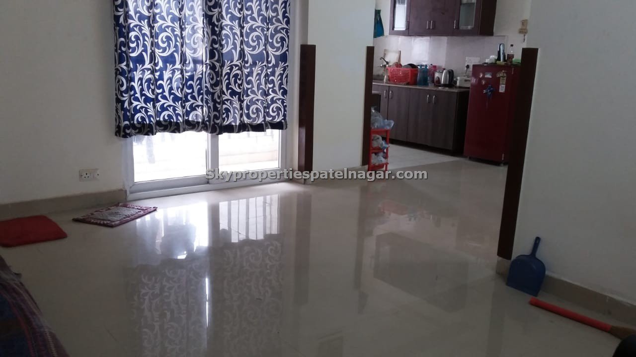 1 Rk In OLD RaJender Nagar Delhi