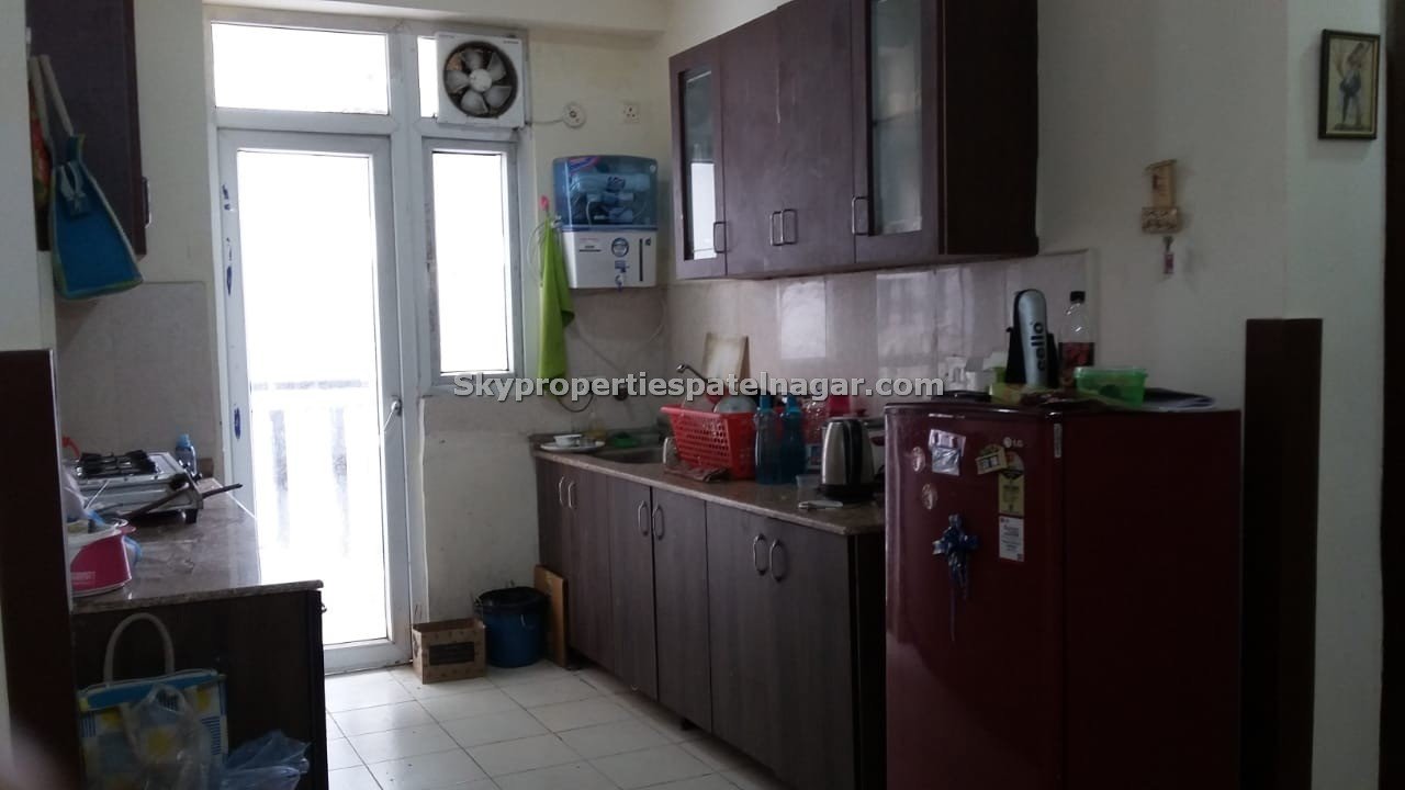 1 Rk In OLD RaJender Nagar Delhi