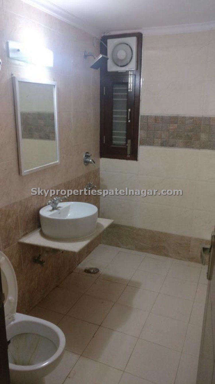 2 Bhk Near Chanakya IAS Delhi