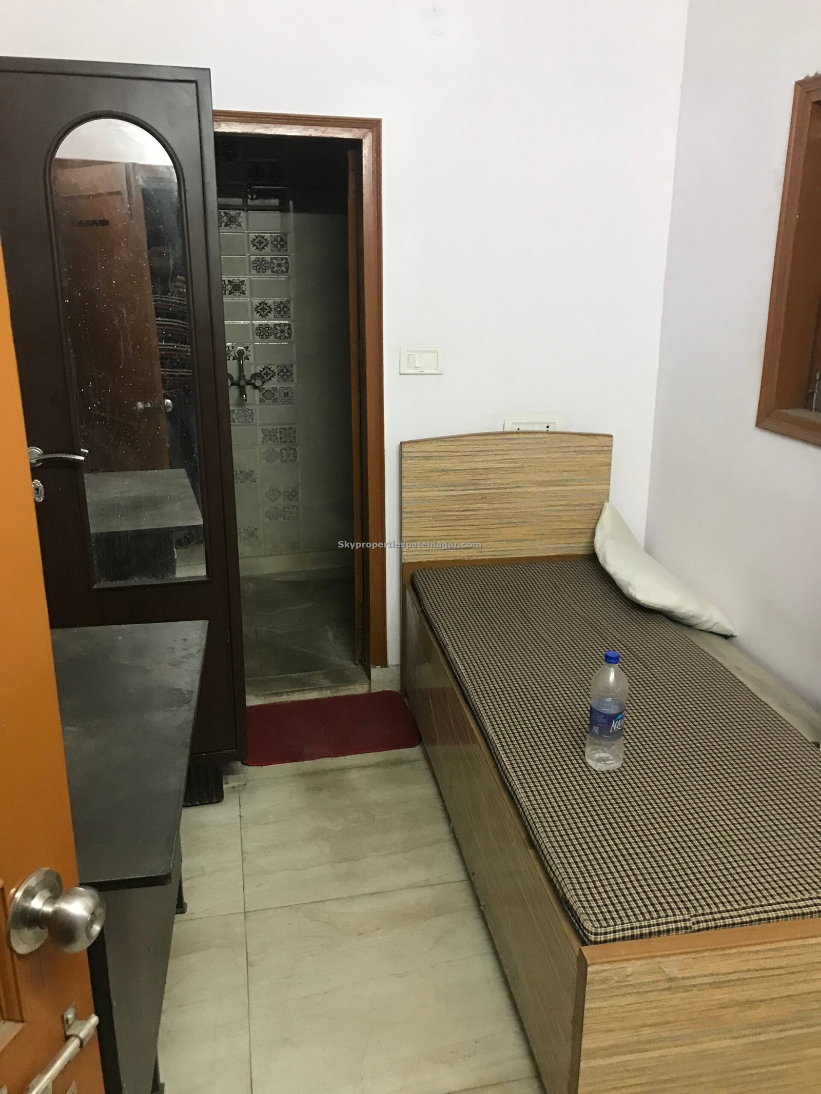 2 Bhk In OLD RaJender Nagar Delhi