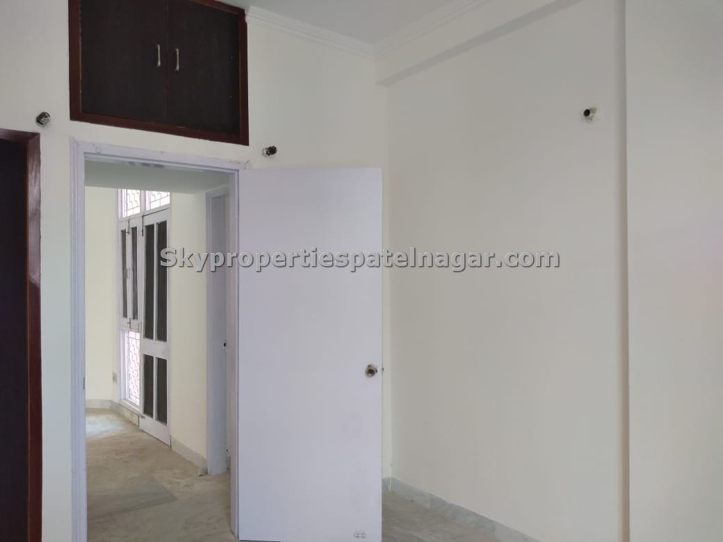 Pg In Joshi Road karol Bagh Delhi