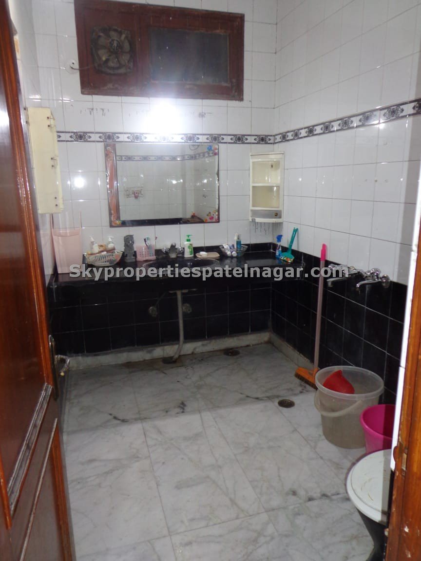 Single Room Near OLD Rajendra Nagar Delhi