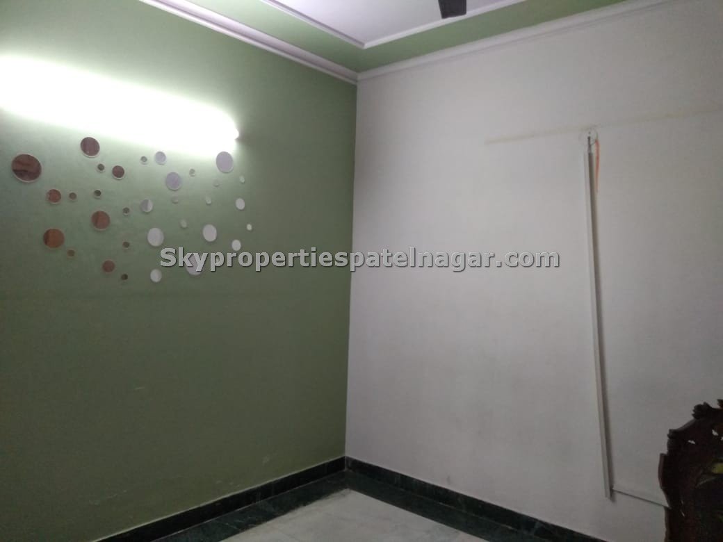 Single Room Near Wadhwa College Delhi