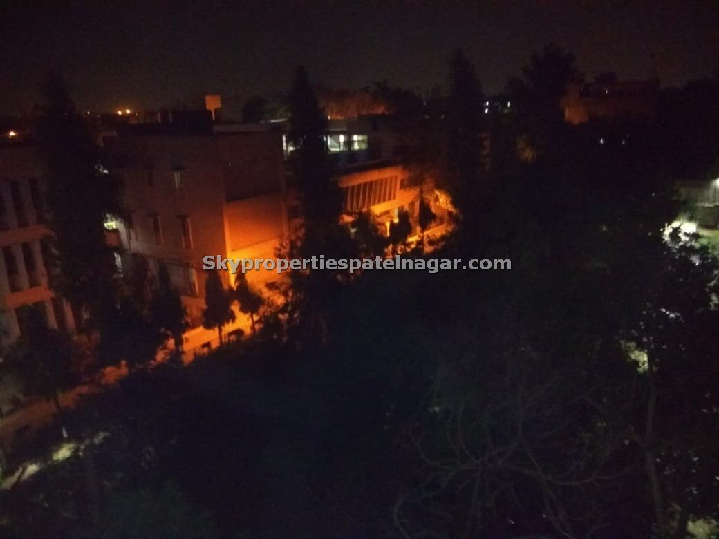 Single Room In Patel Nagar Delhi