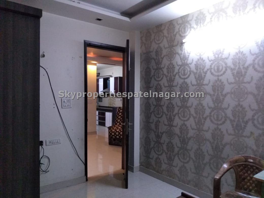 2 Bhk Near Block 8A Karol Bagh Delhi