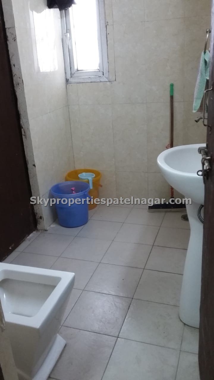 1 BHK Flats for Rent in Ram Manohar Lohia Hospital President's Estate Delhi