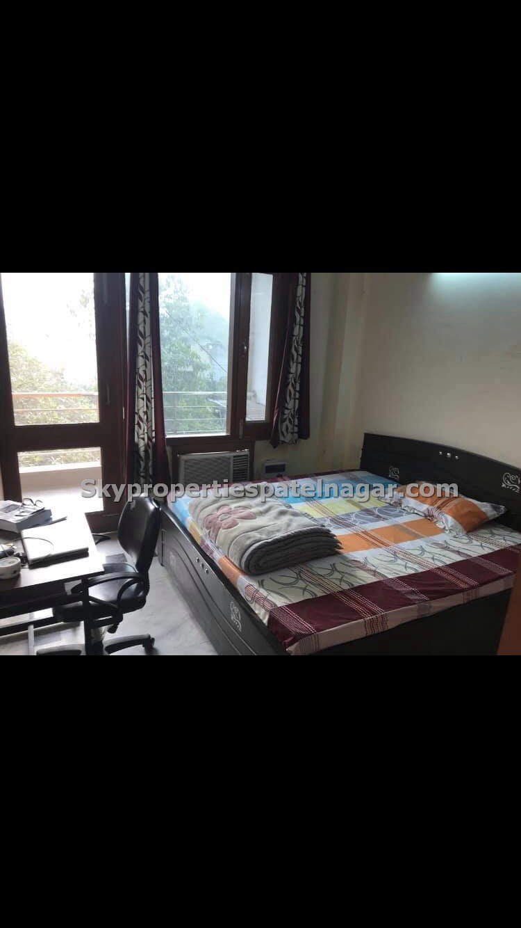 2 BHK Flats for Rent in Ram Manohar Lohia Hospital President's Estate Delhi