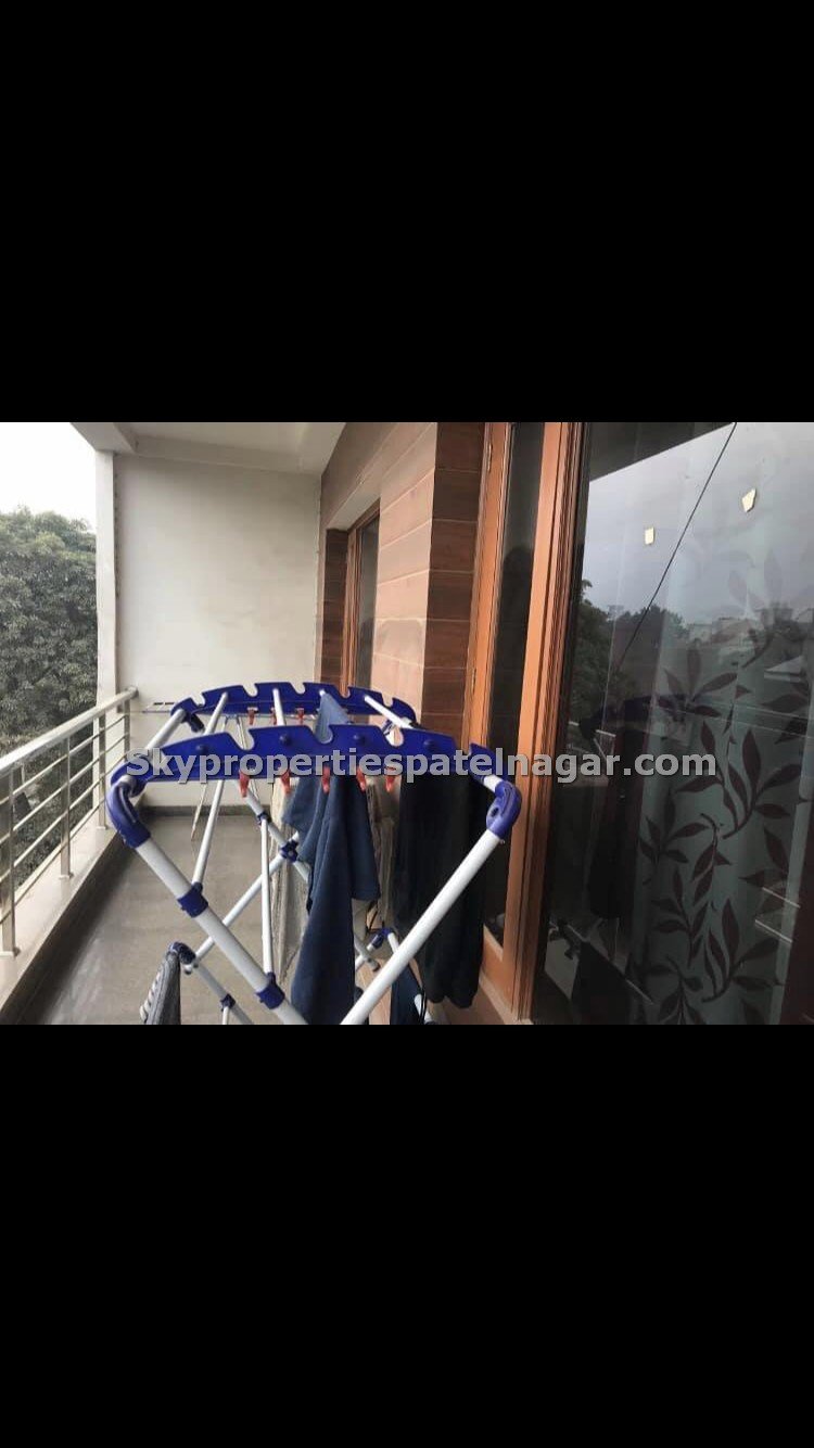 2 BHK Flats for Rent in Ram Manohar Lohia Hospital President's Estate Delhi