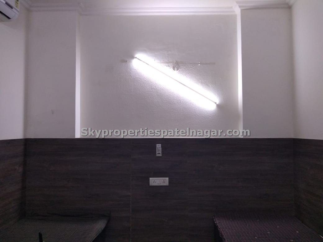 Single Room Flats for Rent in Ram Manohar Lohia Hospital President's Estate Delhi
