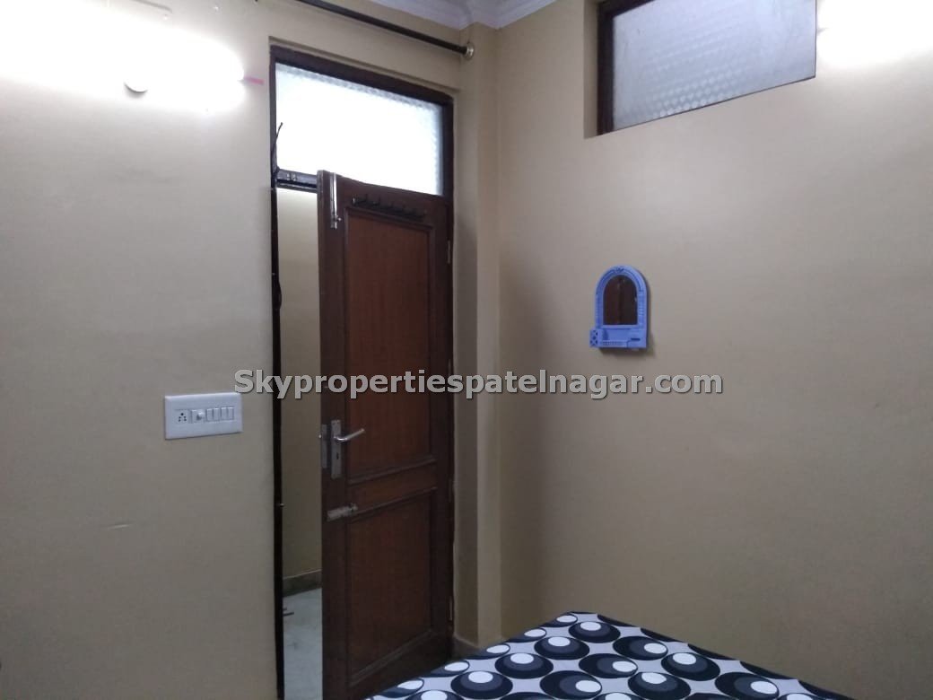 1 BHK Flats for Rent near Vajiram & Ravi IAS Karol Bagh Delhi