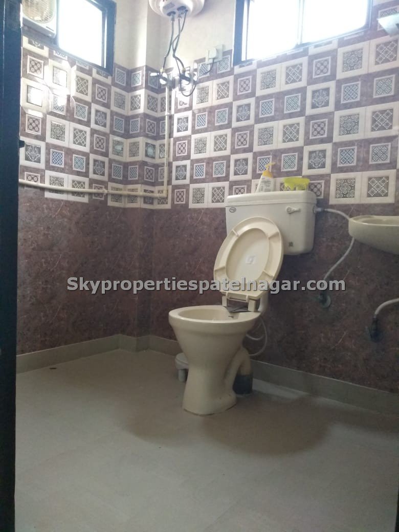 1 Rk In Karol Bagh Delhi