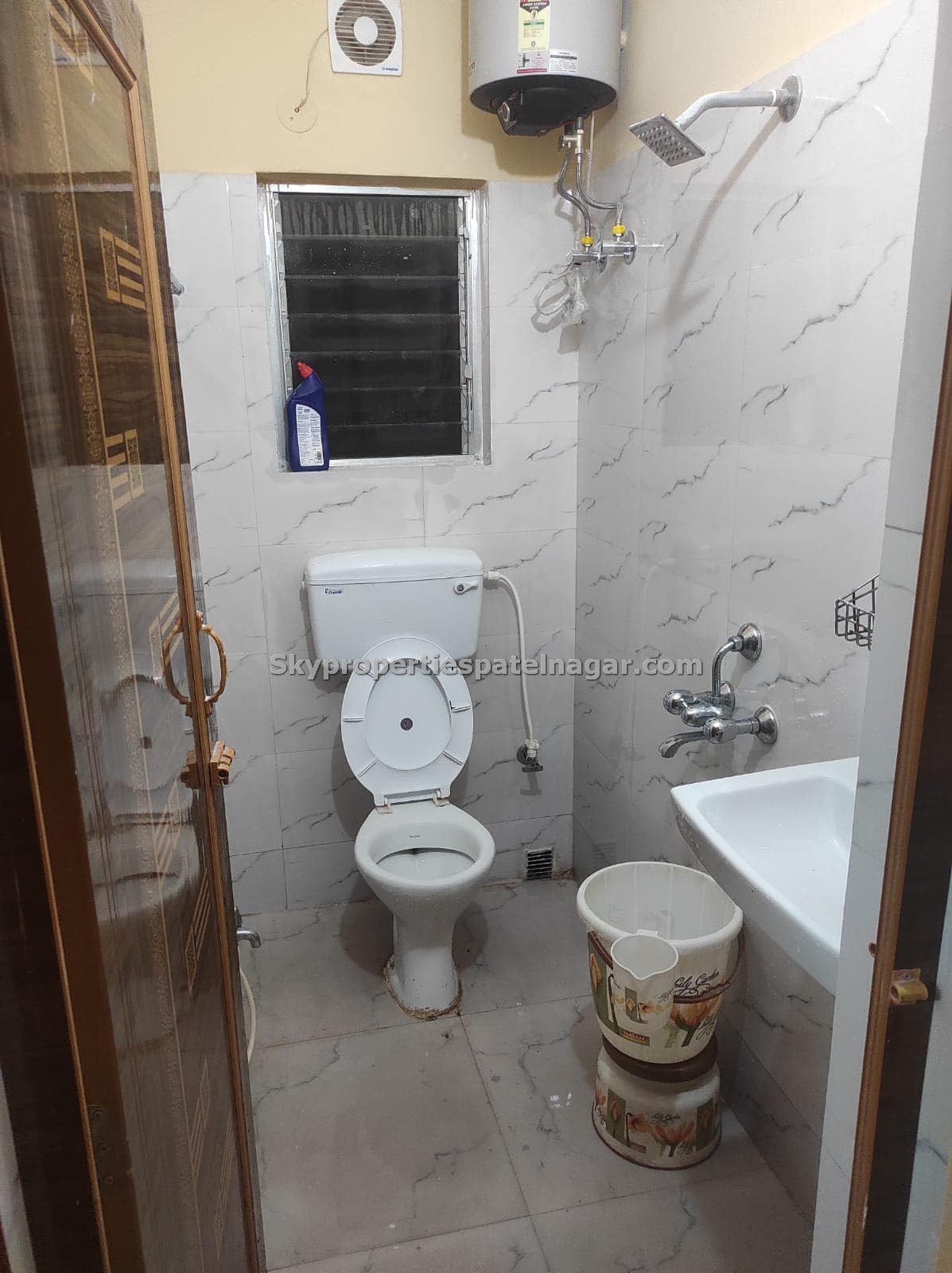 Pg Near Edukemy IAS Academy Delhi