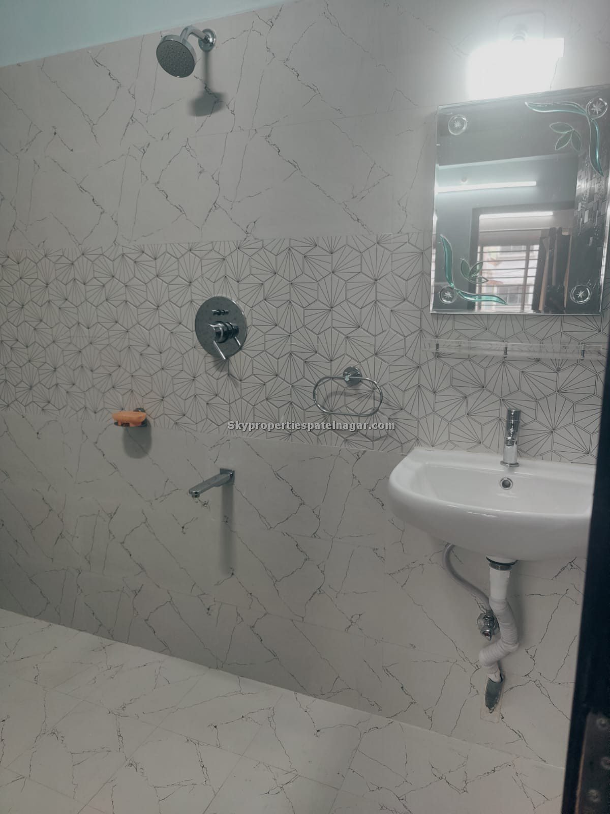 Pg Near Pusa Road Delhi