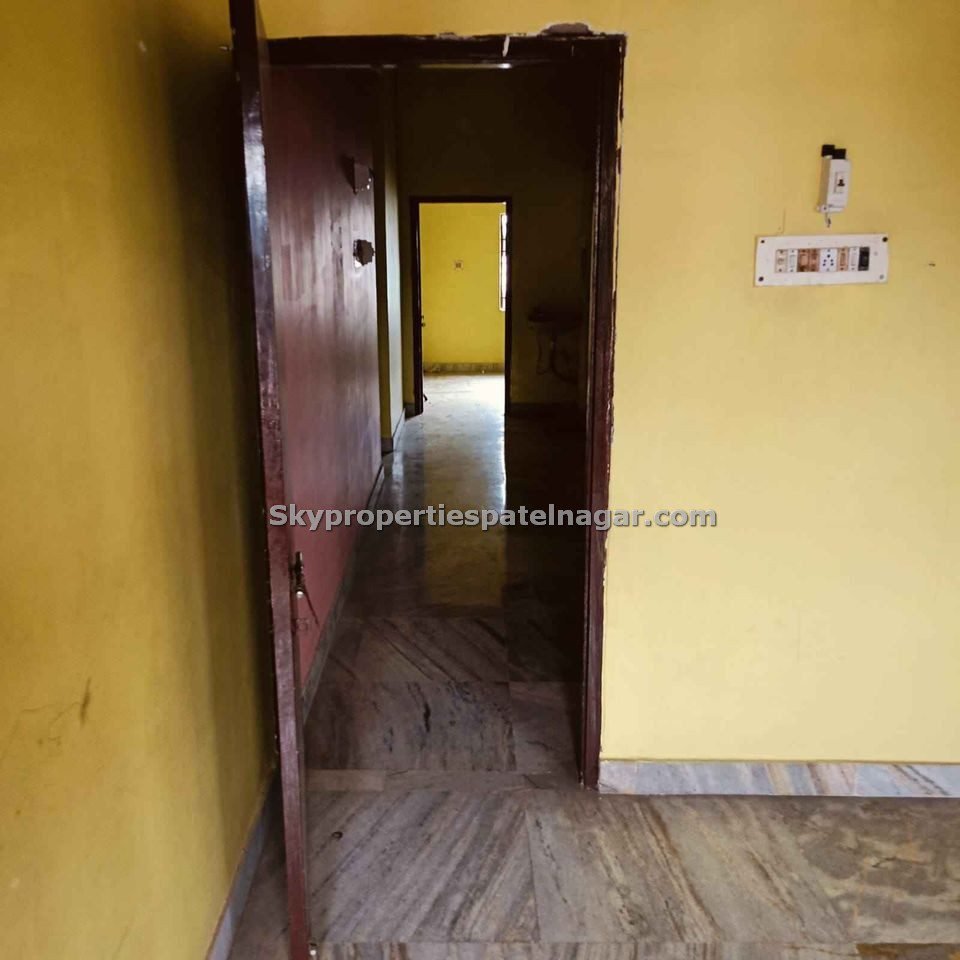 2 Bhk Near Kalinga Chowk Delhi