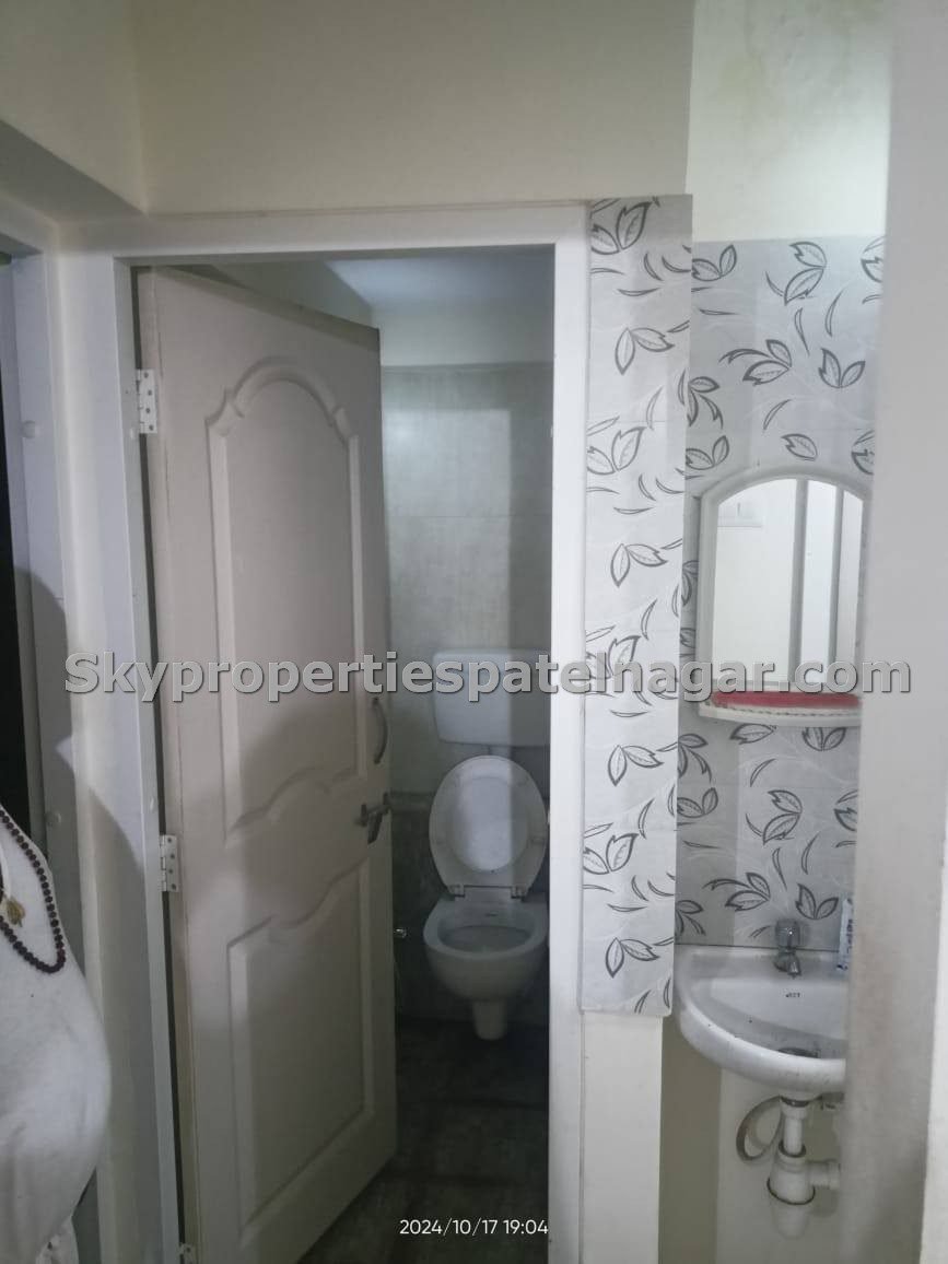 1 Rk Flat for Rent Near Patel Nagar Delhi