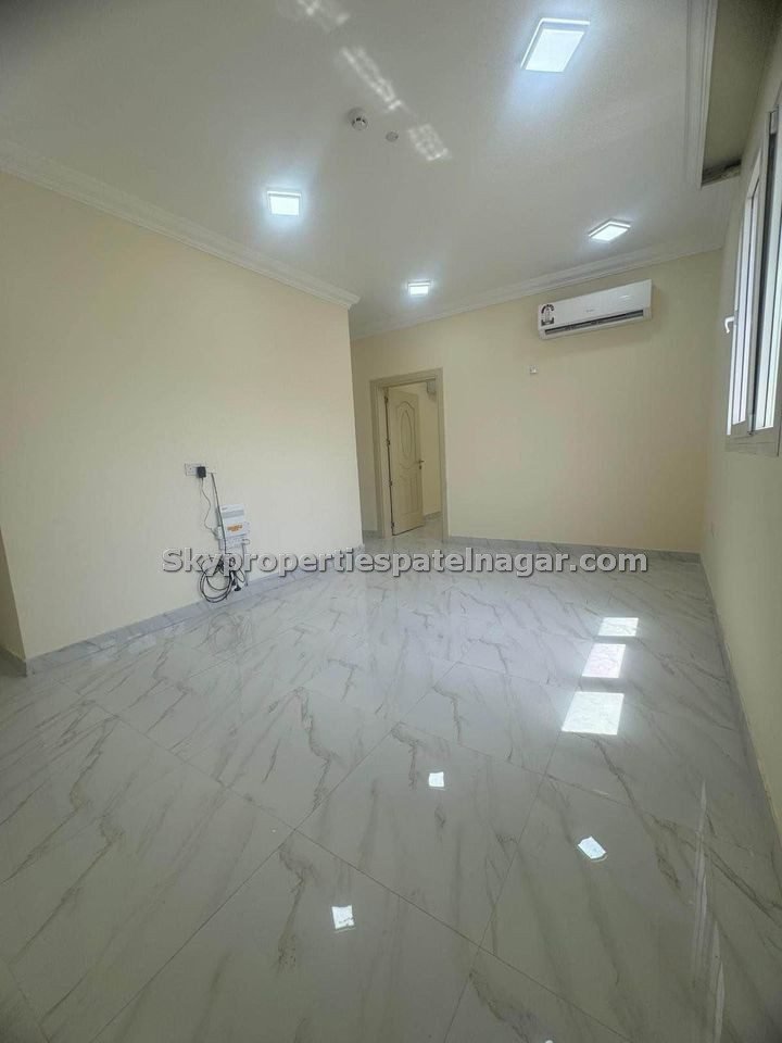 2 Bhk Near West Patel Nagar Delhi