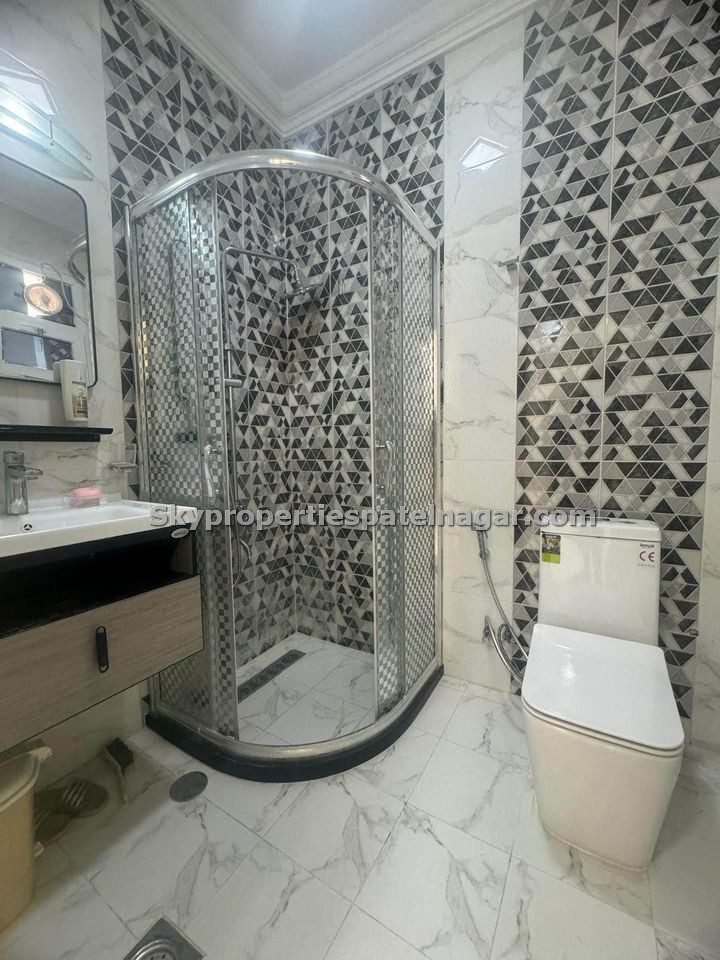 2 Bhk Near West Patel Nagar Delhi