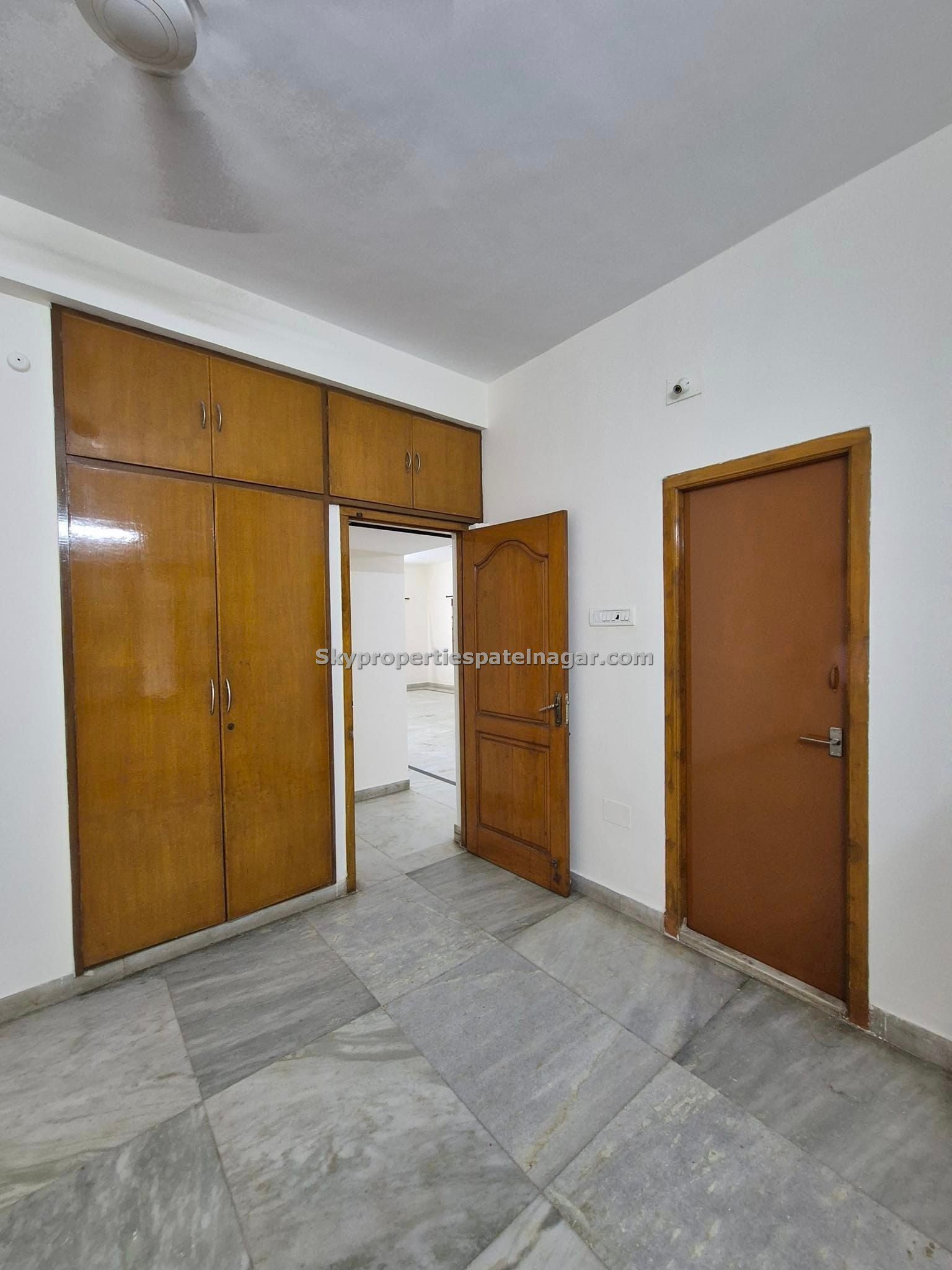 1 BHK Apartment For Rent In Karol Bagh Delhi