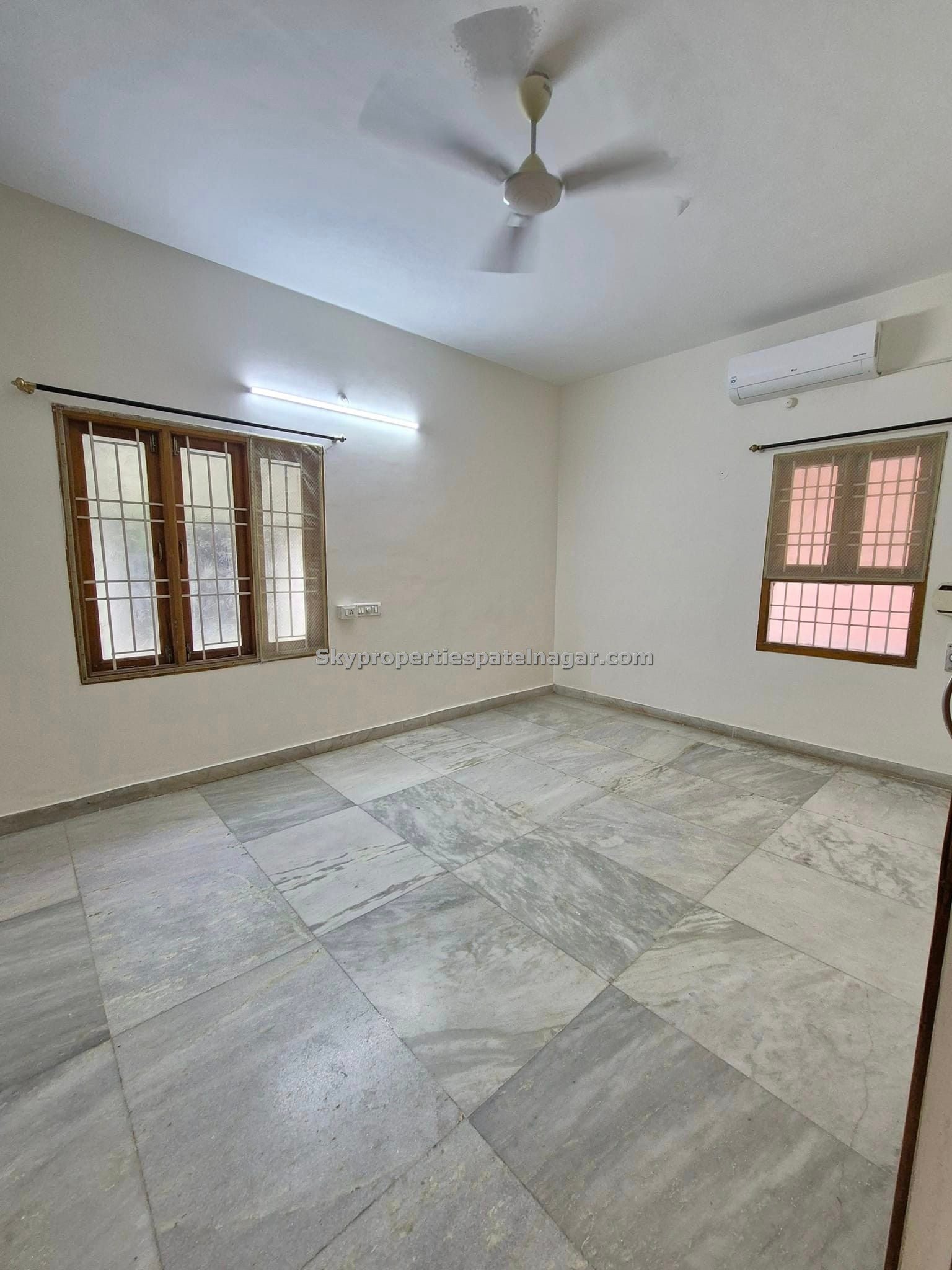 1 BHK Apartment For Rent In Karol Bagh Delhi