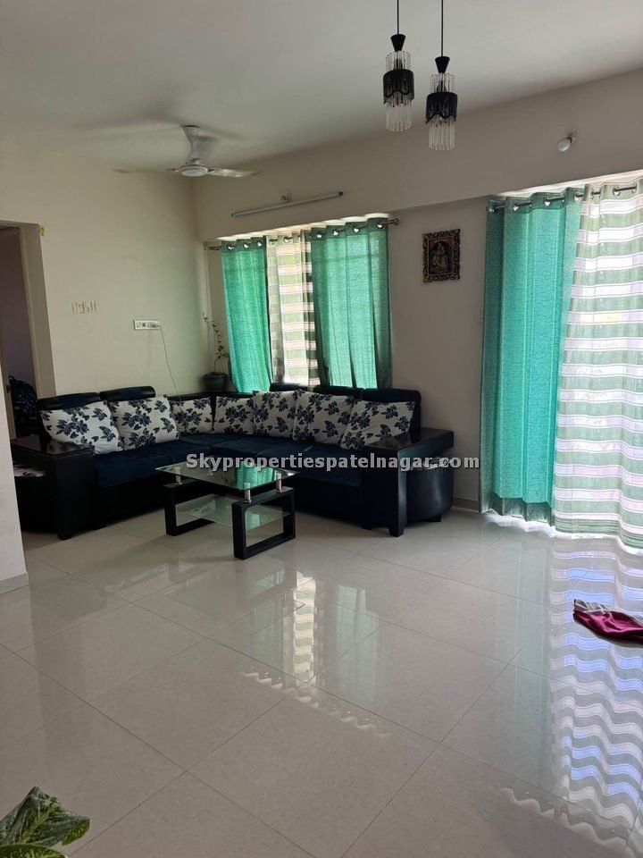2 BHK Near Karol Bagh Metro Delhi