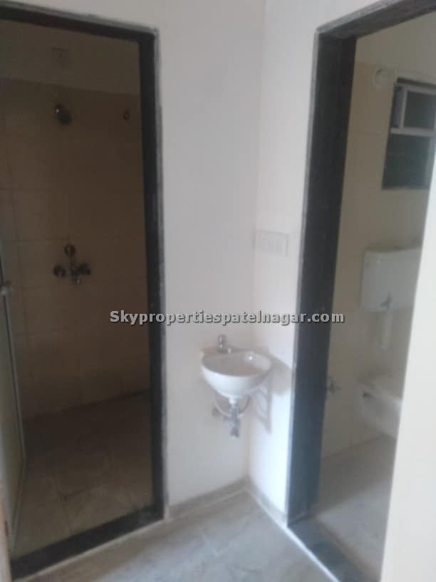 1 BHK With Amenities In Karol Bagh Delhi