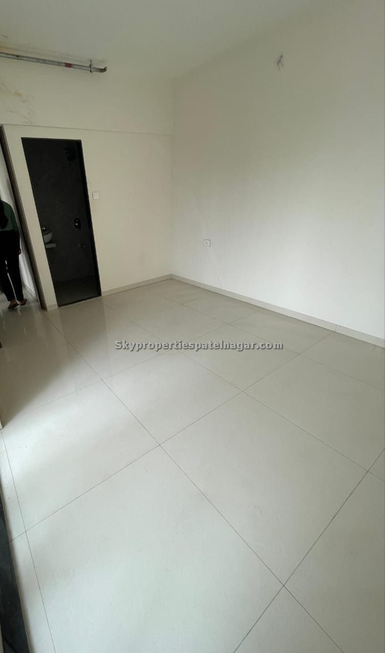 1 Rk With Amenities Near Karol Bagh Delhi