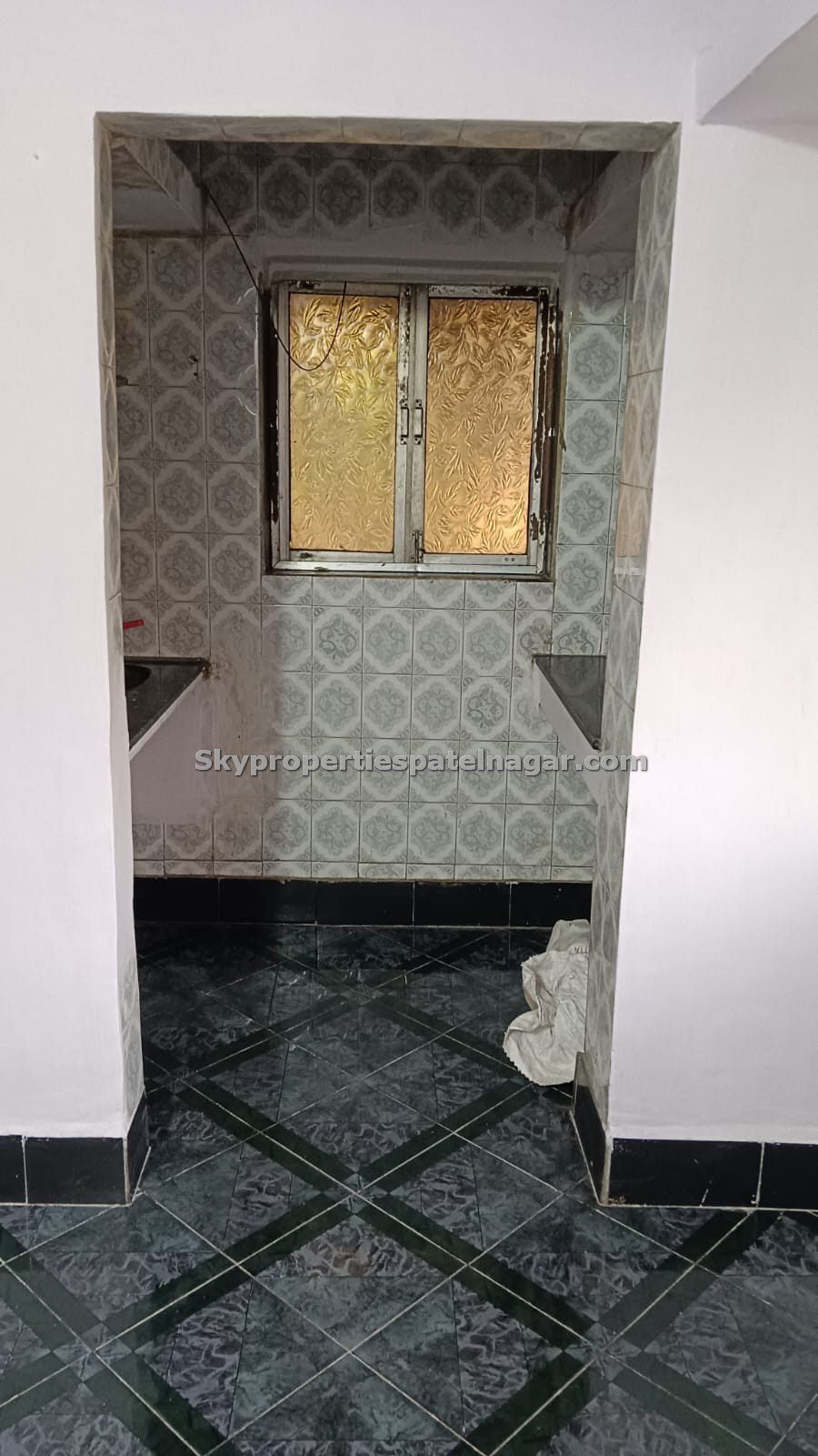 1 Rk Listing In Karol Bagh Delhi