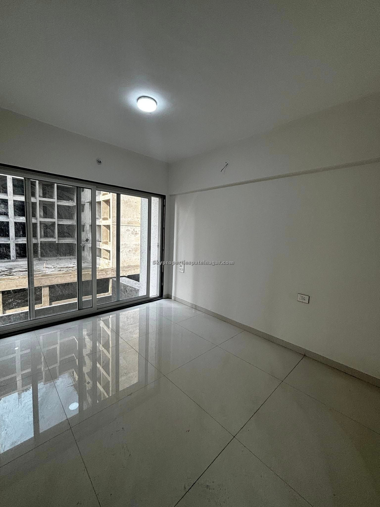 2 BHK With Amenities In Karol Bagh Delhi