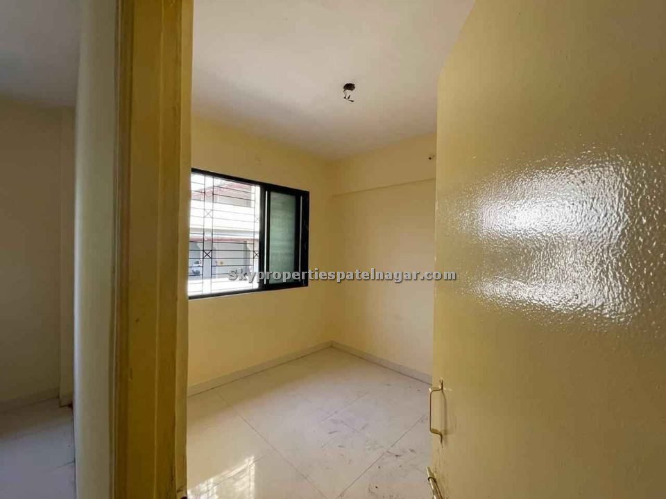 1 Rk With Amenities In Karol Bagh Delhi