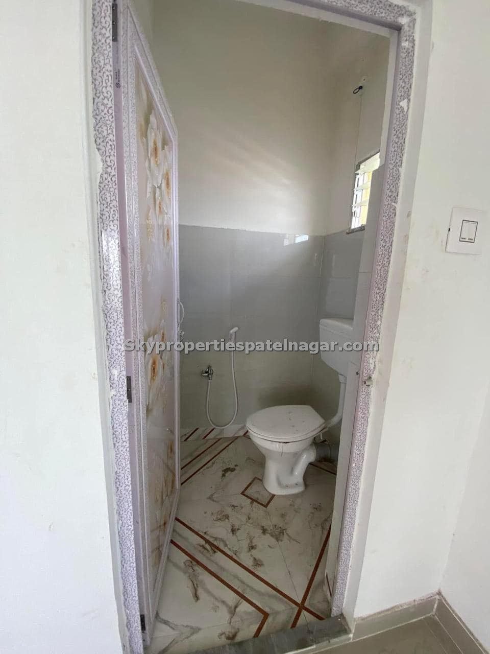 Single Room Affordable Housing In Karol Bagh Delhi