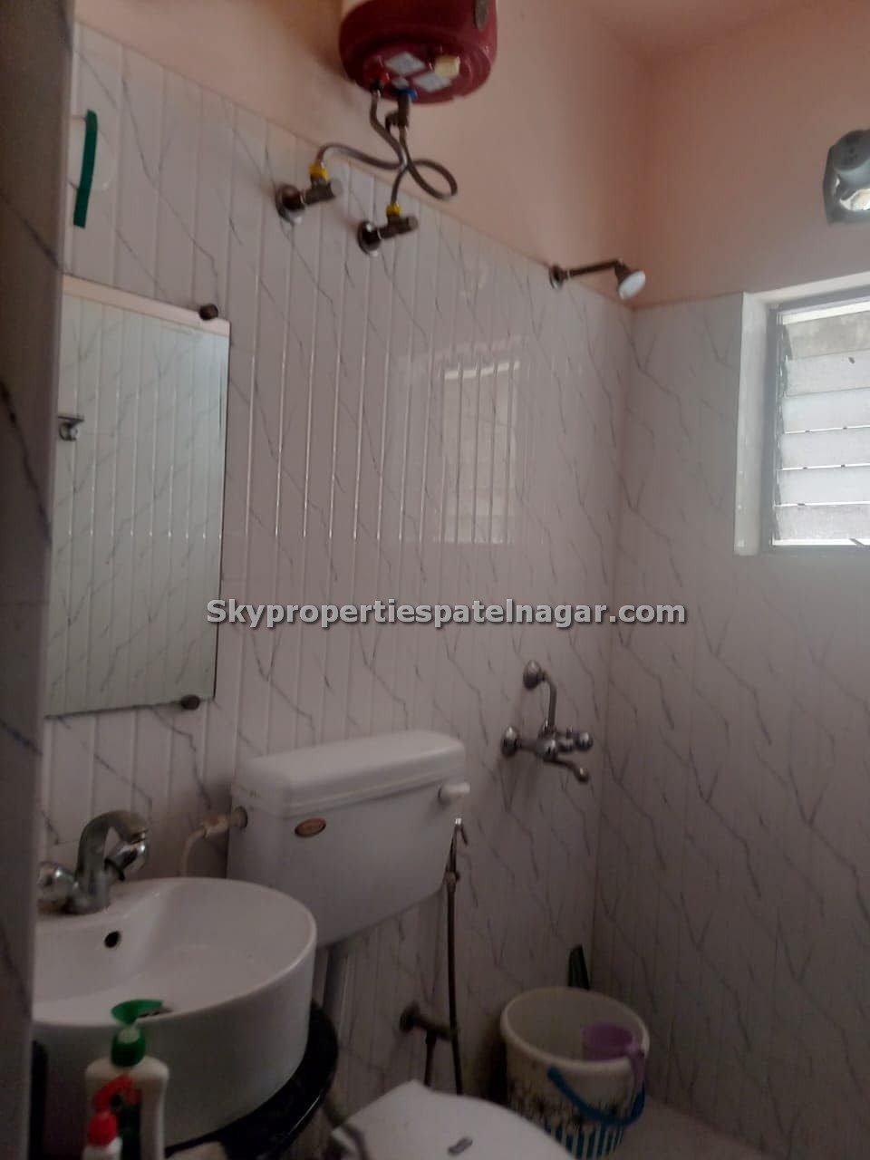 2 BHK Flats for Rent in Patel Nagar Delhi -110008