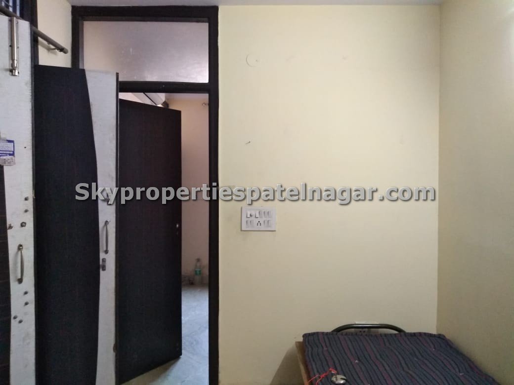 PG Near Metro Station Patel Nagar Delhi – Single/Sharing Available