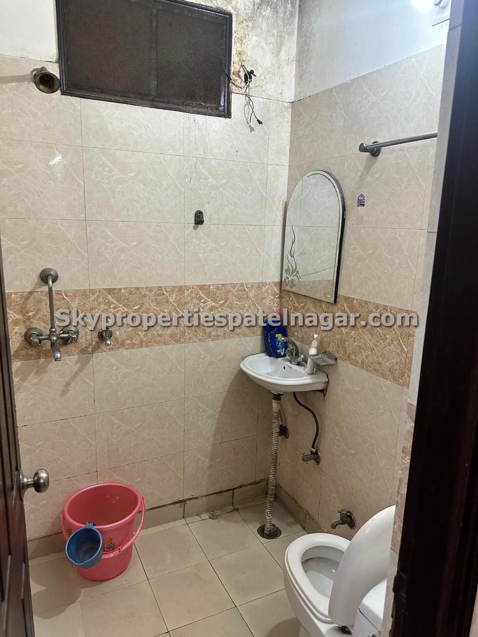 1 BHK in West Patel Nagar Delhi