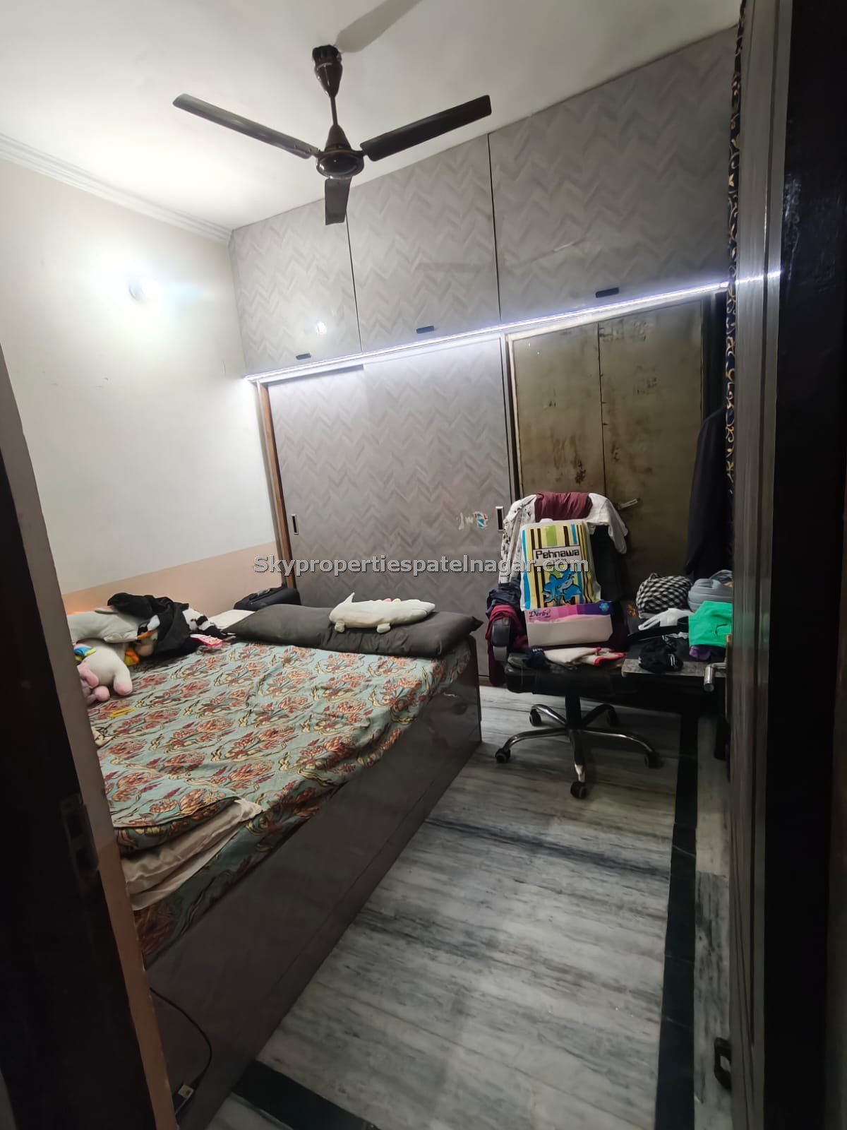 3 Bhk Flats for sale in Inder Puri Delhi