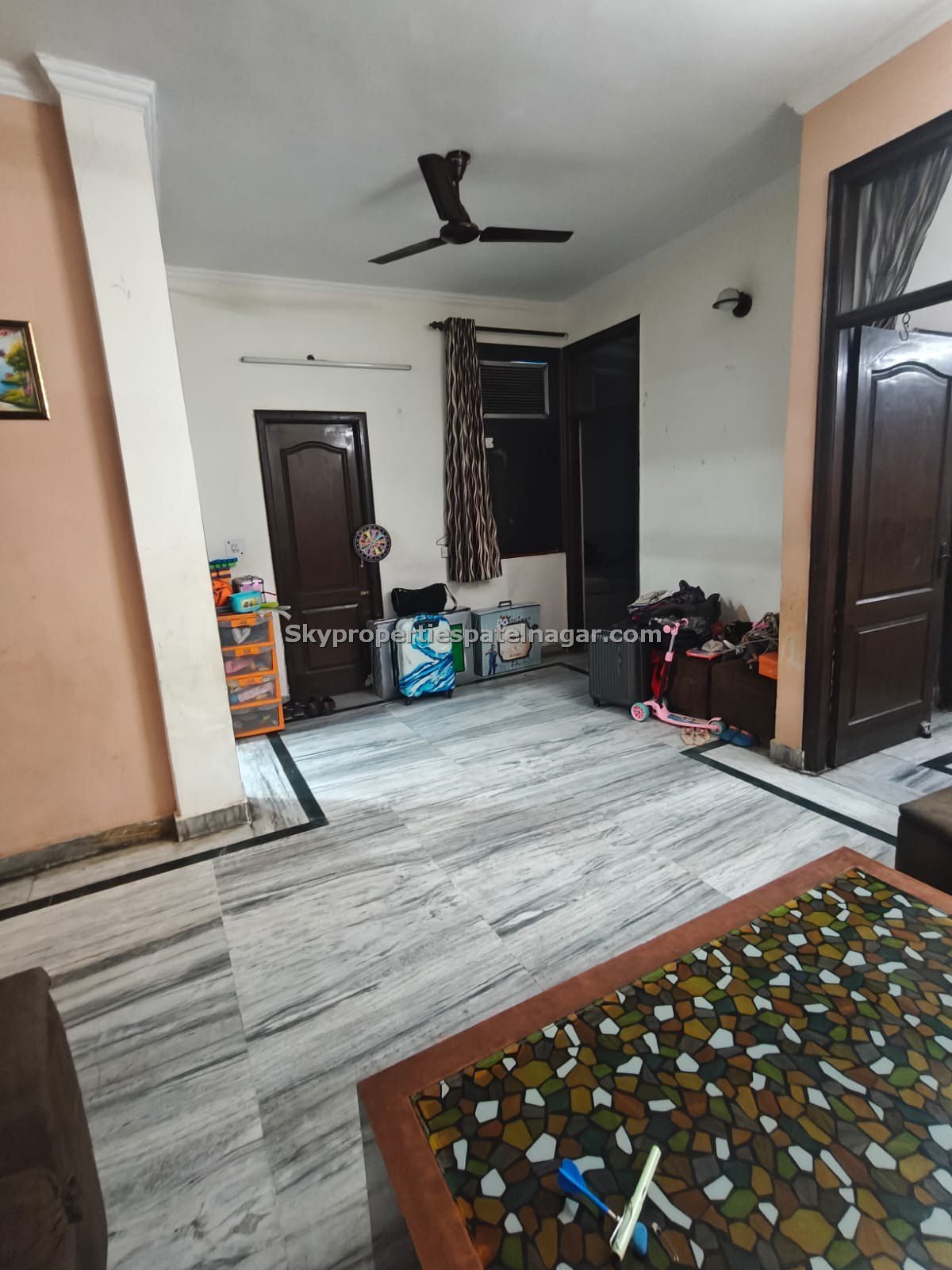 3 Bhk Flats for sale in Inder Puri Delhi