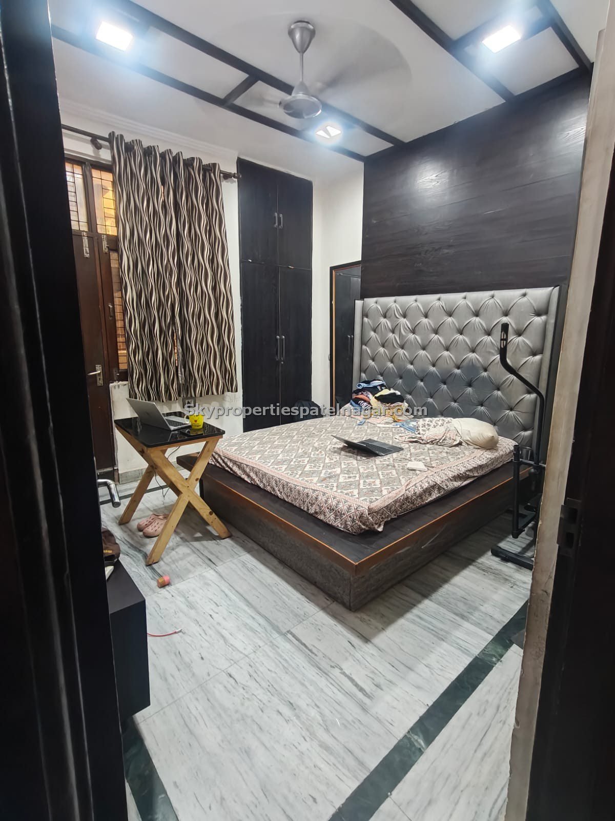 3 Bhk Flats for sale in Inder Puri Delhi