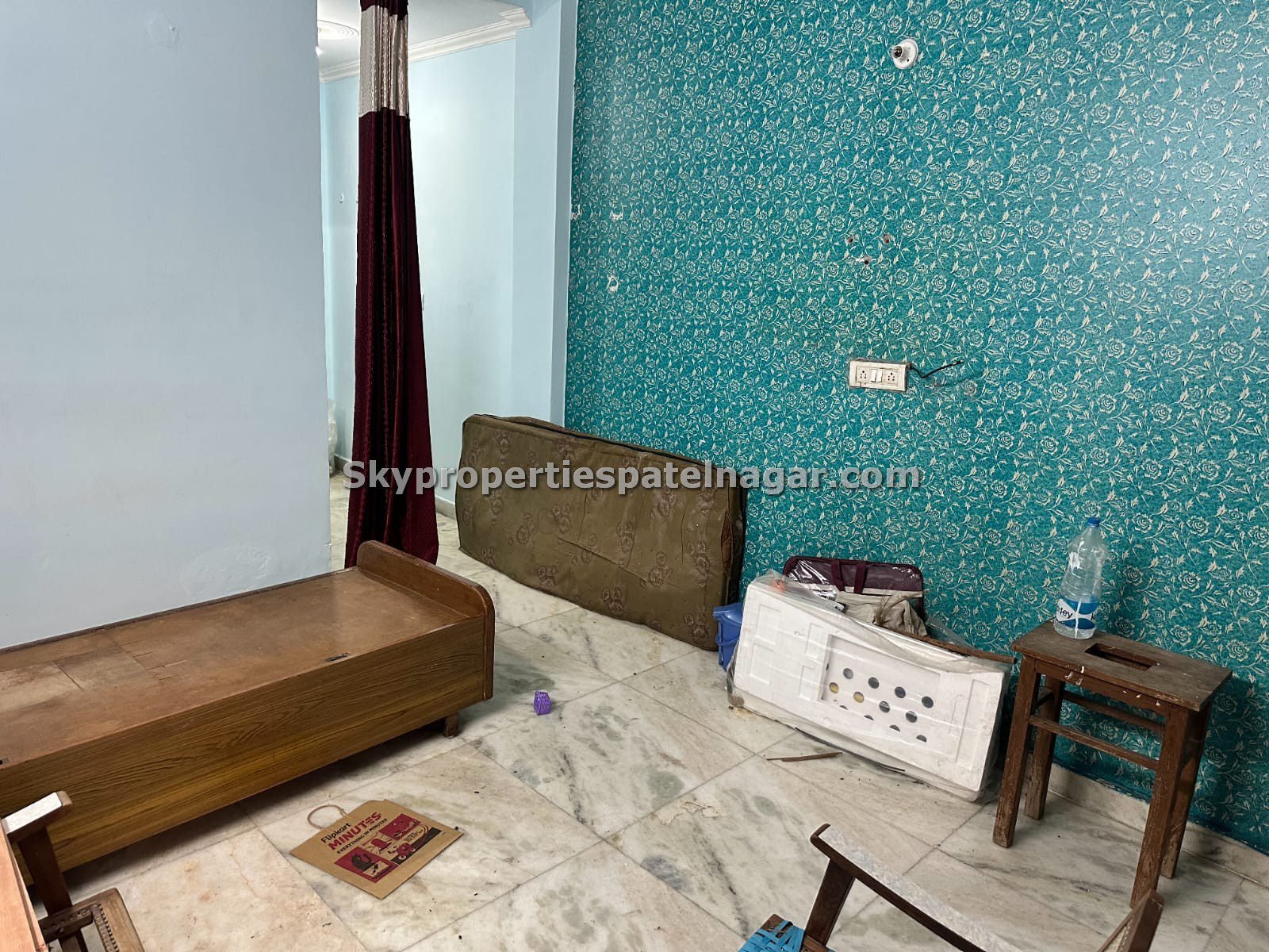 1 BHK Dream Home in Karol Bagh