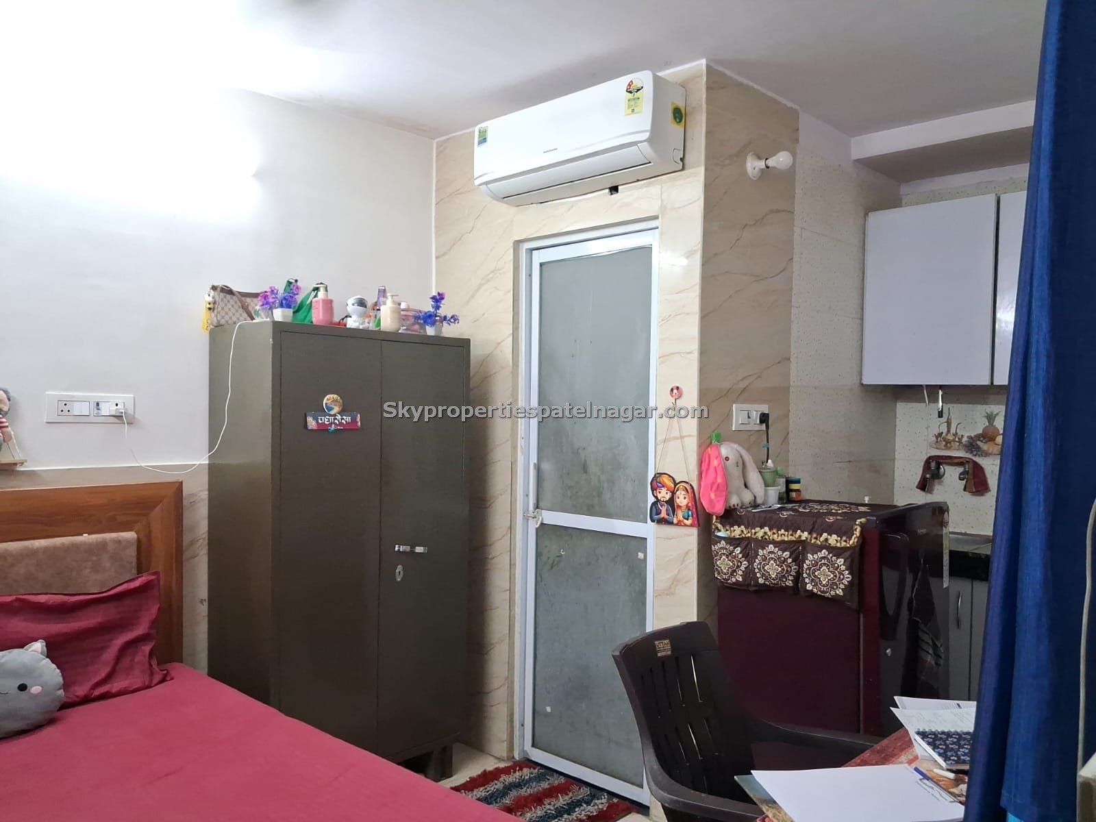Fully Furnished 1 RK for Rent in West Patel Nagar | Near Metro | Bachelor Friendly | Ready to Move | ₹13,000
